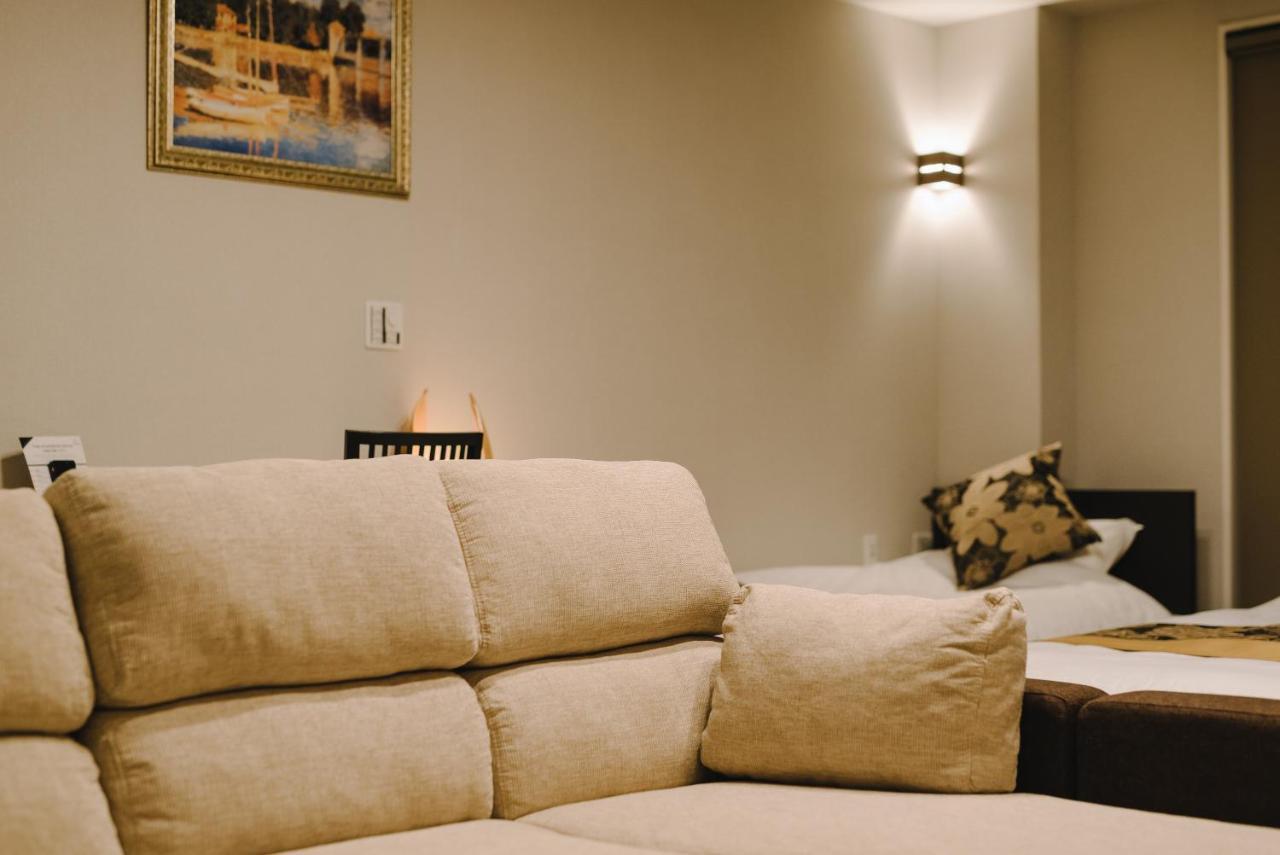 Aparthotel Grand Base Karatsu Ekiminami Extérieur photo